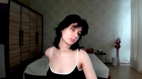 Snapshot of julissweet chatting on 01/25/25, 11:23 Asmodeus online show from 01/25/25, 11:23