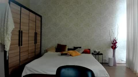 Snapshot of julissweet chatting on 01/30/25, 07:39 Asmodeus online show from 01/30/25, 07:39