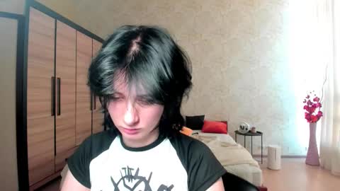 Snapshot of julissweet chatting on 02/10/25, 01:44 Asmodeus online show from 02/10/25, 01:44