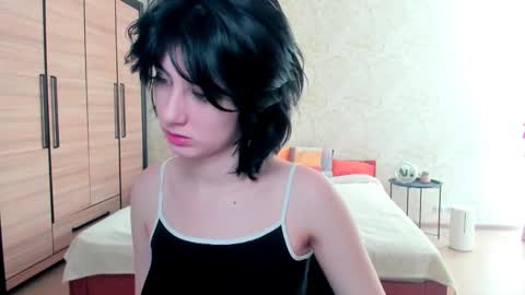 Snapshot of julissweet chatting on 02/13/25, 07:35 Asmodeus online show from 02/13/25, 07:35