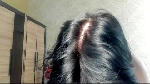 Snapshot of julissweet chatting on 03/08/25, 01:47 Asmodeus online show from 03/08/25, 01:47