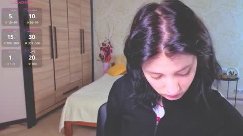 Snapshot of julissweet chatting on 10/10/25, 06:56 Asmodeus online show from 10/10/25, 06:56