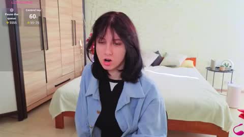 Snapshot of julissweet chatting on 10/26/25, 07:58 Asmodeus online show from 10/26/25, 07:58