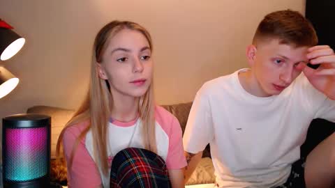 sweet online show from 10/21/25, 10:54