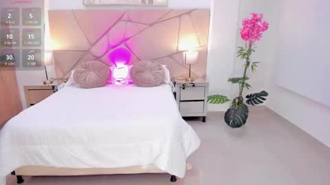 July Adams online show from 10/03/25, 04:53