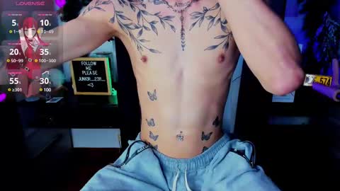 Snapshot of juniior0_0 chatting on 03/05/25, 03:40 Junior online show from 03/05/25, 03:40