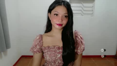 Snapshot of juny_lany chatting on 12/23/24, 11:36 Karla online show from 12/23/24, 11:36
