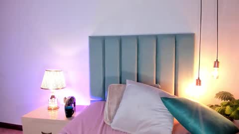 Snapshot of jupiterfoxxxx chatting on 03/02/25, 03:02 Jupiter Fox online show from 03/02/25, 03:02