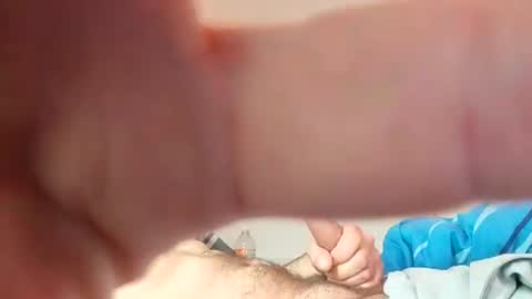 Yuri online show from 10/27/25, 09:46