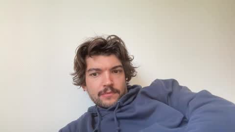 just_a_guy_with_a_big_cock online show from 10/24/25, 08:55