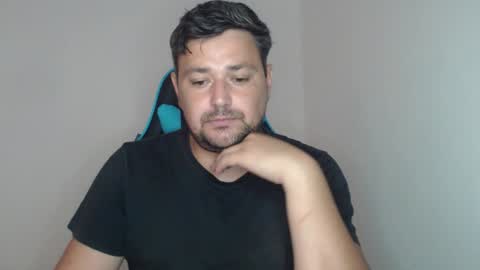 Snapshot of just_a_nice_guy_27 chatting on 09/17/25, 11:23 Alex online show from 09/17/25, 11:23