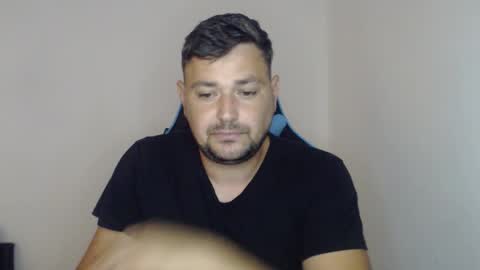 Snapshot of just_a_nice_guy_27 chatting on 09/28/25, 11:26 Alex online show from 09/28/25, 11:26