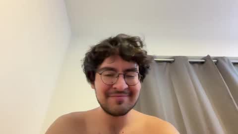 Snapshot of just_another_horny_dude chatting on 09/18/25, 03:52 just_another_horny_dude online show from 09/18/25, 03:52