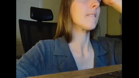 Dary online show from 09/24/25, 08:12