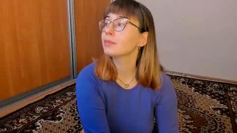 Snapshot of just_fucked chatting on 11/13/25, 06:29 Nika and Mark online show from 11/13/25, 06:29