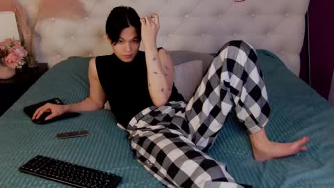 Snapshot of just_gay_ chatting on 02/28/25, 01:36 just_gay_ online show from 02/28/25, 01:36