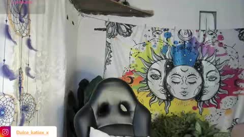 Sofia online show from 02/11/25, 10:37