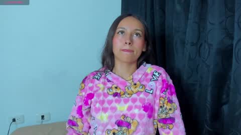 Snapshot of just_soffy chatting on 12/04/24, 11:13 Soffy online show from 12/04/24, 11:13