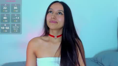 Snapshot of just_soffy chatting on 02/14/25, 01:56 Soffy online show from 02/14/25, 01:56