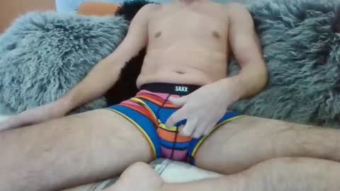 Snapshot of justfun1052 chatting on 02/05/25, 12:17 Sylvester online show from 02/05/25, 12:17