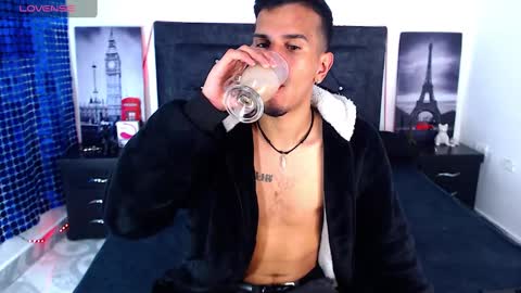 JUSTIN online show from 02/12/25, 04:54