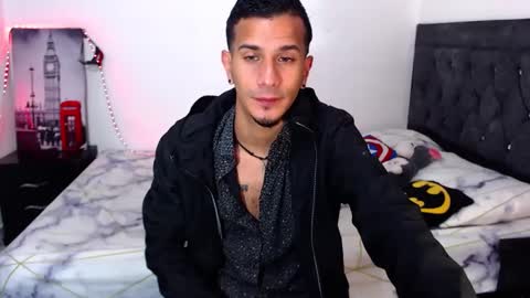 JUSTIN online show from 09/19/25, 01:40