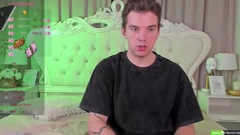 Snapshot of justin_reed chatting on 10/12/25, 03:55 Arthur online show from 10/12/25, 03:55