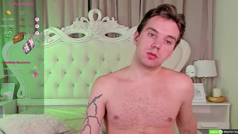 Snapshot of justin_reed chatting on 10/13/25, 04:07 Arthur online show from 10/13/25, 04:07