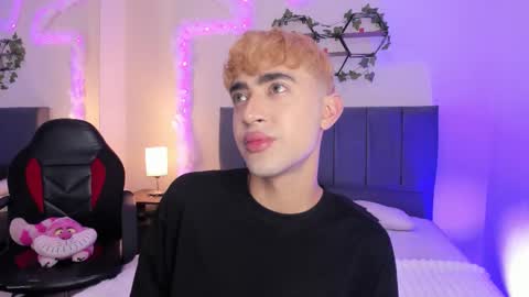 Justin online show from 10/28/25, 11:36