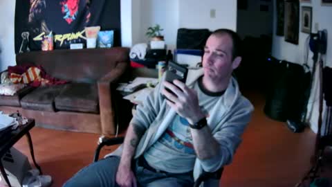 Snapshot of justinelsmith chatting on 02/25/25, 02:25 justinelsmith online show from 02/25/25, 02:25