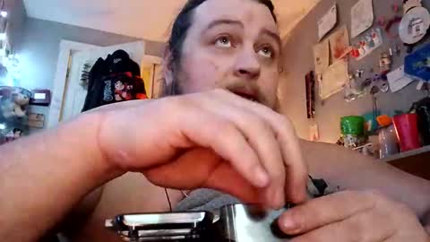 Snapshot of justinphillips1576 chatting on 11/08/25, 06:46 justinphillips1576 online show from 11/08/25, 06:46