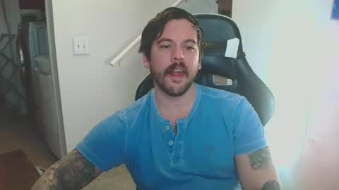 Snapshot of justintym69 chatting on 12/26/24, 04:47 justintym69 online show from 12/26/24, 04:47
