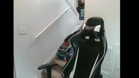 justintym69 online show from 10/23/25, 08:07