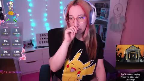 Snapshot of justkerryx chatting on 10/29/25, 09:33 Kerry online show from 10/29/25, 09:33