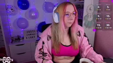 Snapshot of justkerryx chatting on 11/18/25, 09:58 Kerry online show from 11/18/25, 09:58