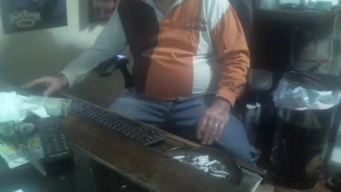 justmeohio online show from 10/19/25, 03:23