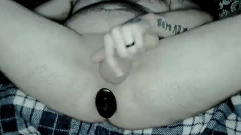 Tyler online show from 11/01/25, 06:21