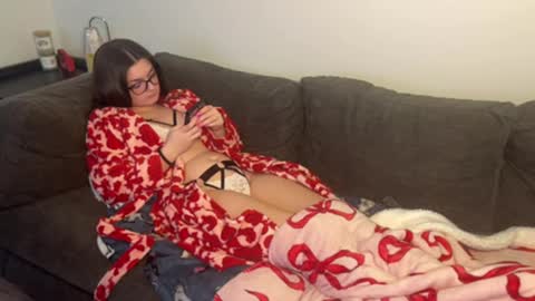 john online show from 01/12/25, 03:39