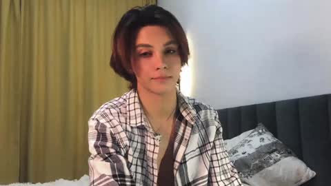 Snapshot of k0sta_32 chatting on 02/01/25, 12:29 k0sta online show from 02/01/25, 12:29