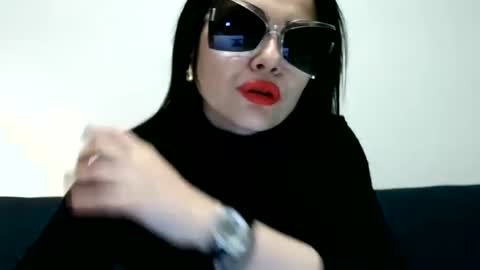 Snapshot of k_queen36 chatting on 01/05/25, 05:51 k_queen36 online show from 01/05/25, 05:51