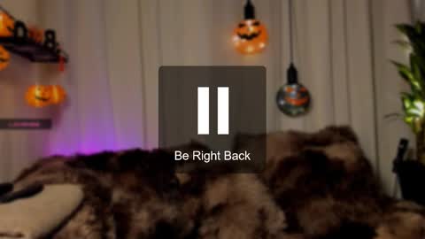 Kaaiiri online show from 10/08/25, 02:42