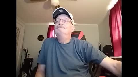 kabriggs136 online show from 02/22/25, 09:04