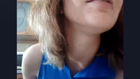 Nika online show from 10/06/25, 08:12