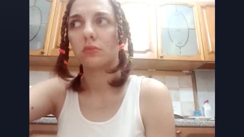 Nika online show from 11/11/25, 05:24