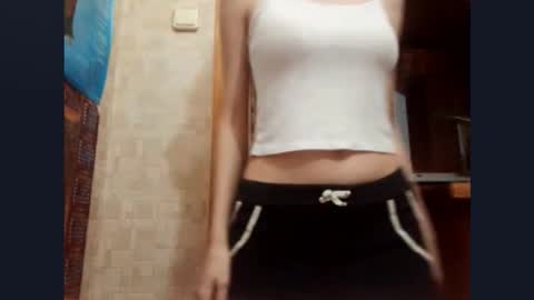 Nika online show from 11/13/25, 03:22