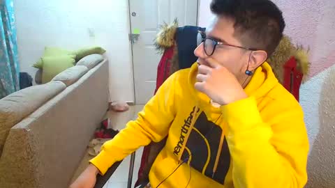 kael_art_d online show from 12/06/24, 02:24