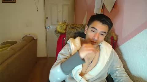 kael_art_d online show from 12/10/24, 10:47