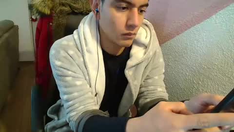 kael_art_d online show from 12/16/24, 07:21