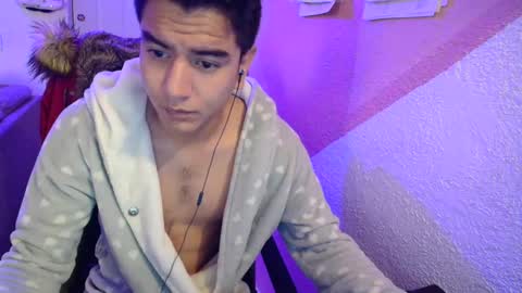 kael_art_d online show from 12/19/24, 12:34