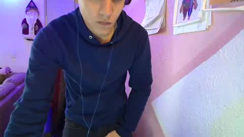 kael_art_d online show from 12/19/24, 04:46